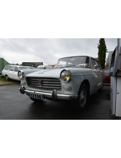 PEUGEOT 404 BERLINE DE 1965