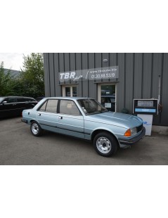 PEUGEOT 305 GT DE 1983